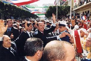 Accueil à Oran des deux présidents.