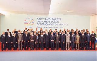 XXIIème Conférence des chefs d'Etat d'Afrique et de France - photo de famille.