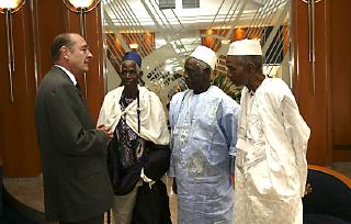 Visite de courtoisie au PrÃ©sident de la RÃ©publique de M. Mohamed Ag Hamani, Premier Ministre, M. Ibrahim Boubacar Keita, PrÃ©sident de ...