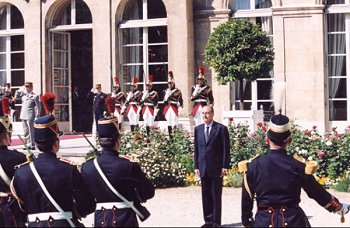Cérémonie d'investiture de M. Jacques Chirac, Président de la République.