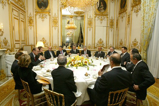 Visite du Président de la République arabe d'Egypte - dîner de travail