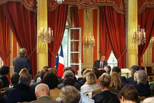 Conférence de presse du Président de la République sur l'Europe (salle des fêtes)