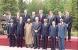 Sommet G7 / G8 - photo de famille à l'issue de la réunion sur le nouveau partenariat pour le développement de l'Afrique.