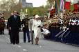 Visite d'Etat de Sa Majesté la reine Elizabeth II et de Son Altesse Royale le duc d'Edimbourg. Cérémonie d'accueil Place de la Concorde.