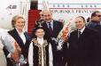 Le PrÃ©sident de la RÃ©publique et Mme Jacques Chirac, sont accueillis par M. Abdelaziz Bouteflika, PrÃ©sident de la RÃ©publique algÃ ... - 2