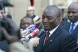 Point de presse informel de M. Joseph Kalbila, Président de la République démocratique du Congo à l'issue de son entretien avec le Président de la République (cour d'honneur)