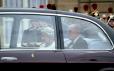 Visite d'Etat de Sa Majesté la reine Elizabeth II et de Son Altesse Royale le duc d'Edimbourg. Arrivée pour le dîner d'Etat