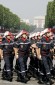 Photo : Défilé des sapeurs pompiers sur les Champs Elysées.