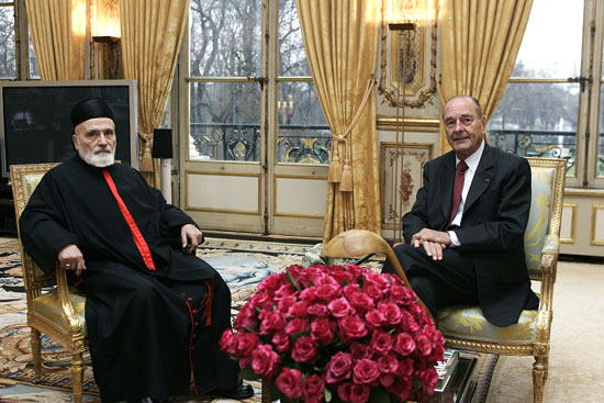 Le Président Jacques CHIRAC s'entretien avec Mgr. SFEIR, Patriarche maronite du Liban.